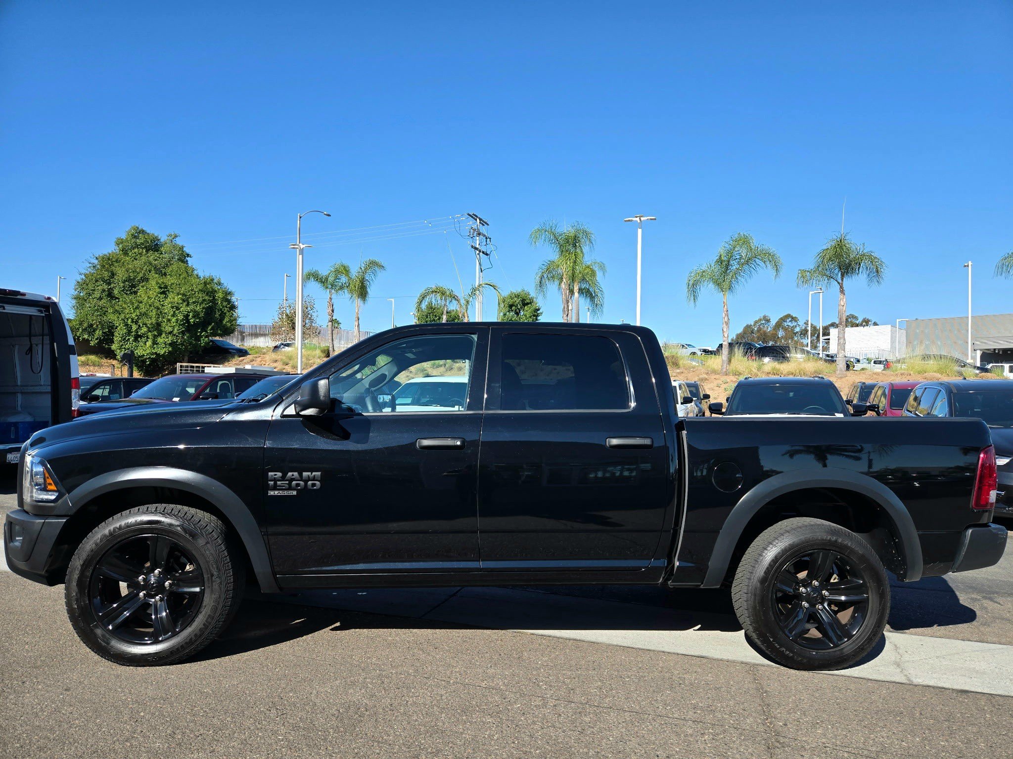 Used 2024 RAM 1500 Warlock RWD image 2