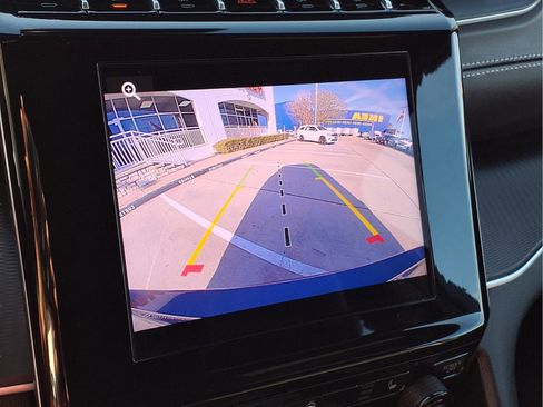 Used 2025 Jeep Grand Cherokee L Altitude image 19