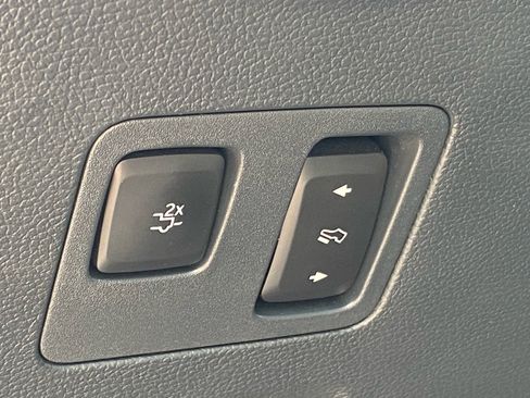 Used 2022 Ford F450 Lariat w/ Lariat Ultimate Package AWD/4WD image 16