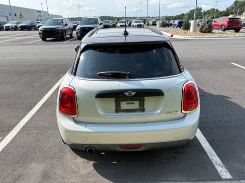 Used 2016 MINI Cooper 4-Door Hardtop FWD image 5