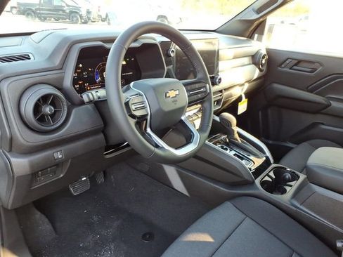 New 2026 Chevrolet Colorado W/T AWD/4WD image 5