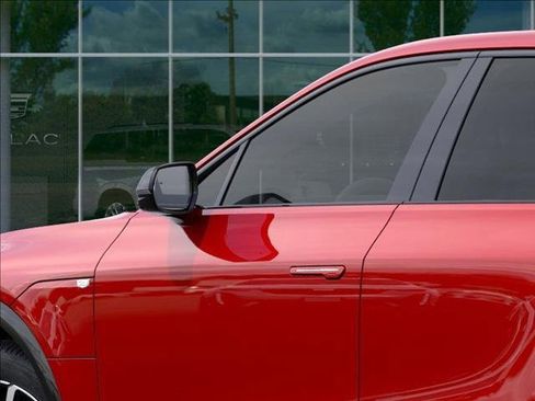 New 2026 Cadillac Lyriq Sport image 12