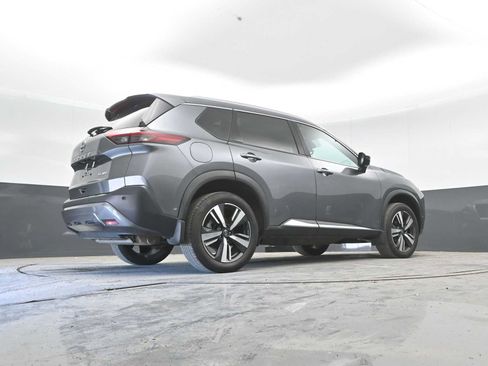 Used 2023 Nissan Rogue SL AWD/4WD image 41