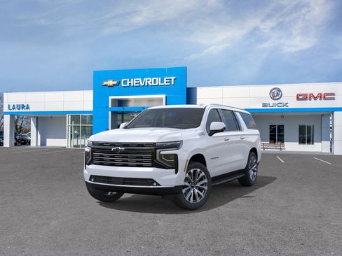 New 2026 Chevrolet Suburban High Country w/ Sun And Tow Package AWD/4WD image 8