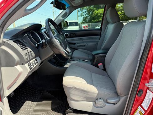 Used 2013 Toyota Tacoma 4x4 Double Cab w/ SR5 Pkg image 10