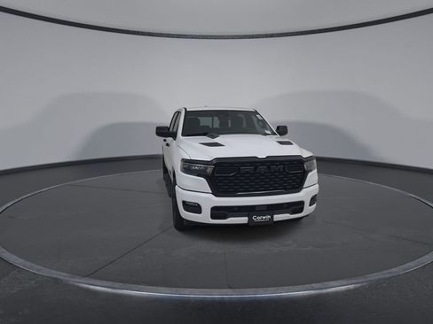 New 2026 RAM 1500 Express AWD/4WD image 4