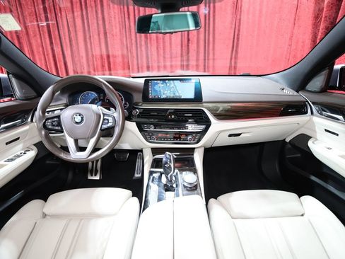 Used 2018 BMW 640i Gran Turismo xDrive AWD/4WD image 15