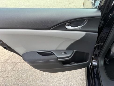 Used 2019 Honda Civic LX image 21