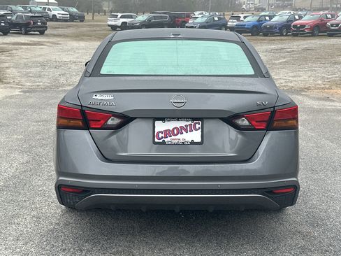 Used 2023 Nissan Altima 2.5 SV image 6