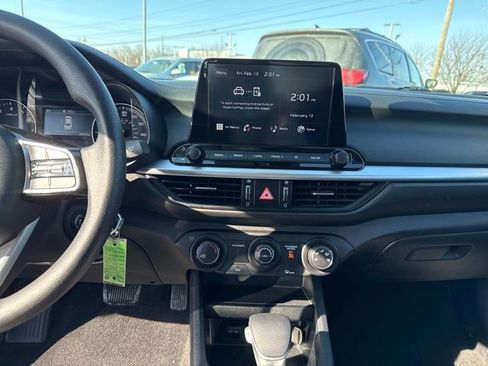 Used 2024 Kia Forte LXS w/ LXS Technology Package image 20