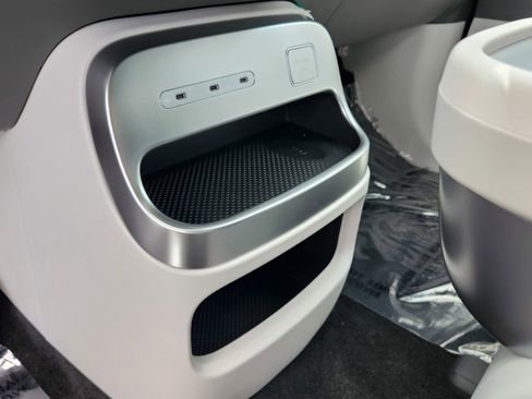 New 2026 Hyundai Ioniq 9 S image 29