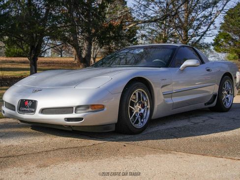 Used 2003 Chevrolet Corvette Z06 w/ Memory Package, 3 Drivers image 14
