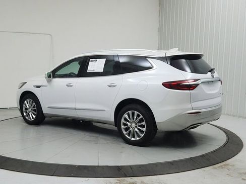 Used 2019 Buick Enclave Essence FWD image 5