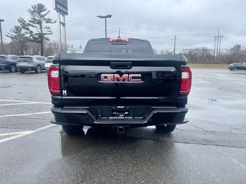 Certified 2025 GMC Canyon Elevation w/ Convenience Package AWD/4WD image 5