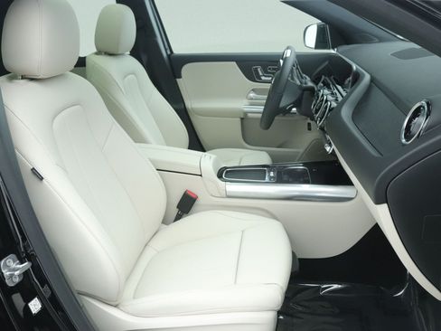 New 2026 Mercedes-Benz GLA 250 image 7