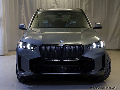 New 2026 BMW X5 xDrive50e w/ M Sport Package image 5
