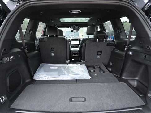 New 2026 Jeep Grand Cherokee L Limited image 22