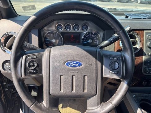 Used 2012 Ford F350 Lariat w/ Chrome Pkg image 13