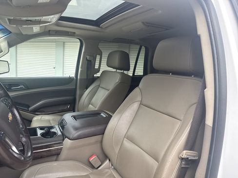 Used 2019 Chevrolet Tahoe LT AWD/4WD image 9