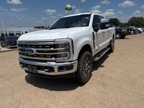 Used 2024 Ford F250 Lariat w/ Chrome Package AWD/4WD image 3