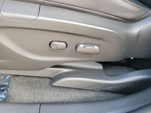 Used 2022 Buick Encore Preferred w/ Safety Package image 12