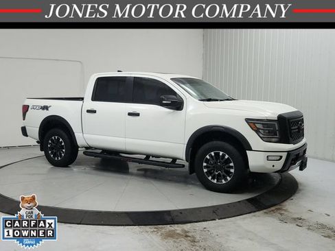 Used 2024 Nissan Titan PRO-4X w/ Pro-4x Convenience Package AWD/4WD image 1