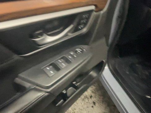 Used 2022 Honda CR-V EX-L image 30