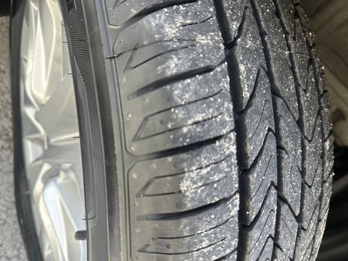 Used 2022 Toyota Corolla Cross LE image 7