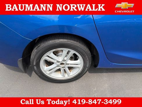 Used 2016 Chevrolet Cruze LT FWD image 18