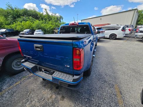 Used 2021 Chevrolet Colorado Z71 AWD/4WD image 7