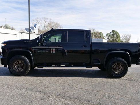 Used 2022 Chevrolet Silverado 2500 High Country w/ Z71 Off-Road Package image 33