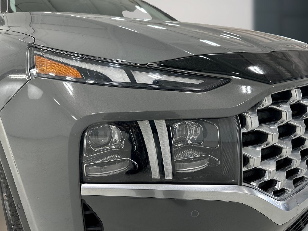Certified 2023 Hyundai Santa Fe Limited FWD image 12