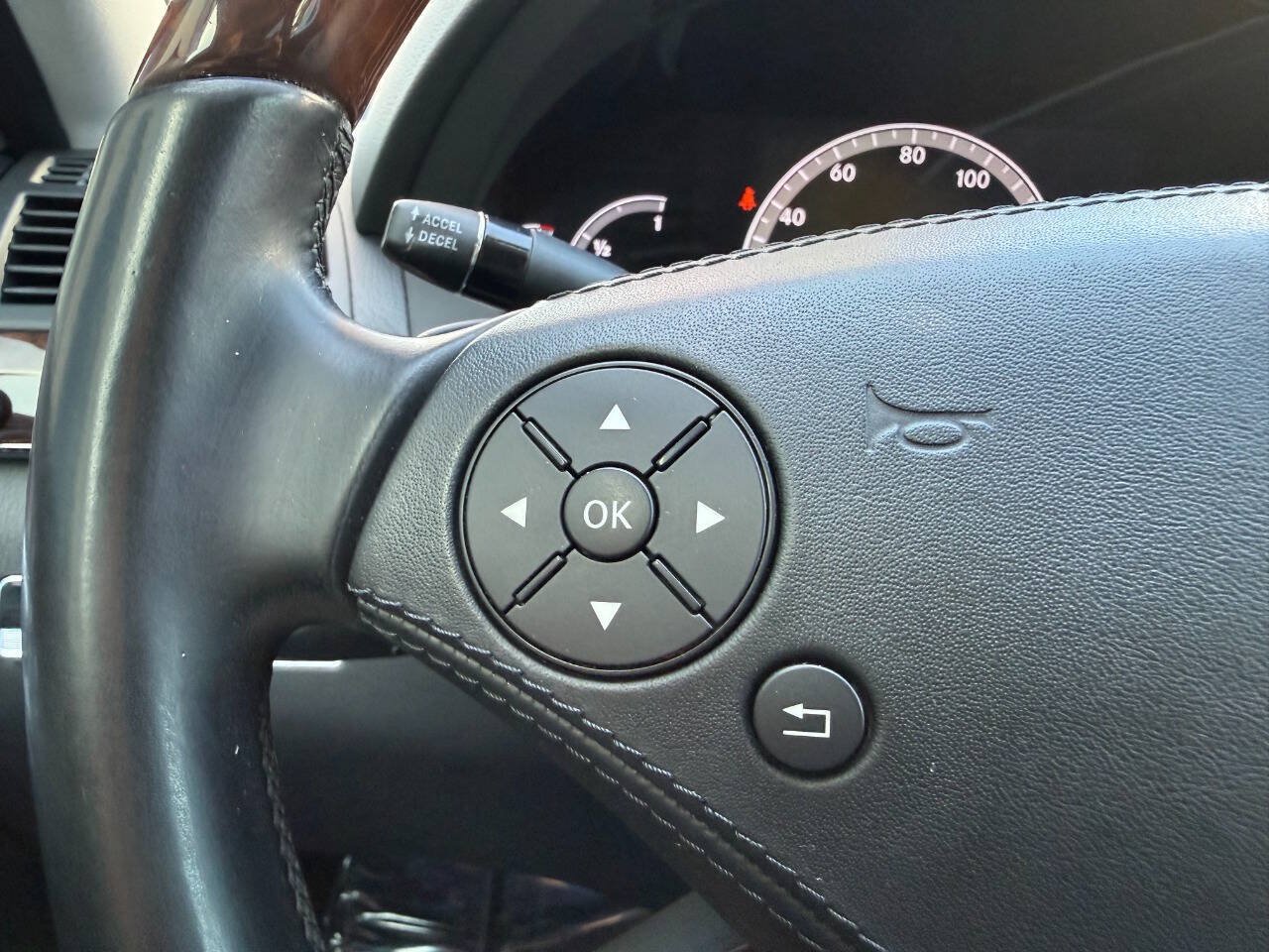 Used 2011 Mercedes-Benz S 550 image 44