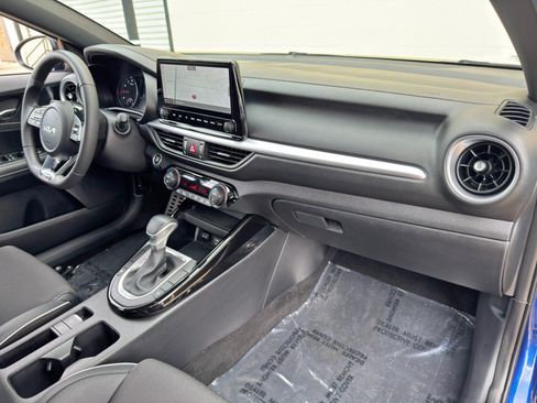 Used 2024 Kia Forte GT-Line FWD image 13