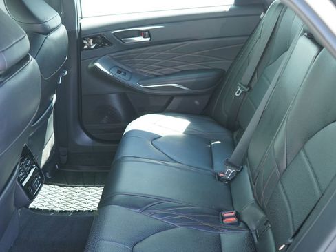 Used 2022 Toyota Avalon Limited w/ Advanced Safety Package FWD image 28