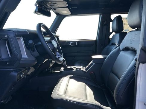 New 2025 Ford Bronco Outer Banks AWD/4WD image 41