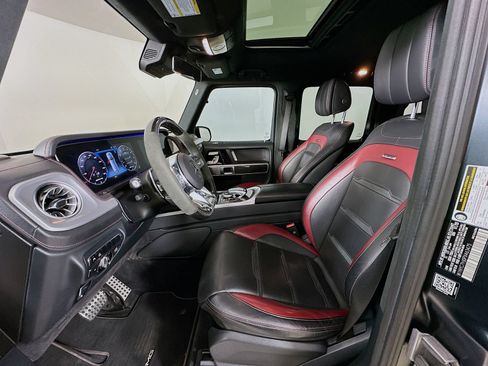Used 2023 Mercedes-Benz G 63 AMG 4MATIC image 32