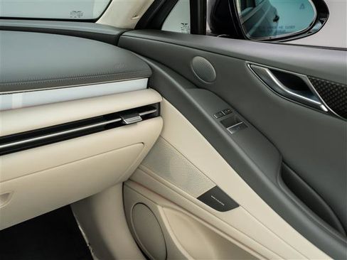 New 2026 Genesis G80 3.5T Sport Prestige AWD/4WD image 29