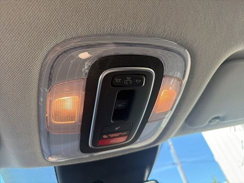 Used 2024 Hyundai Elantra SEL w/ Convenience Package FWD image 16