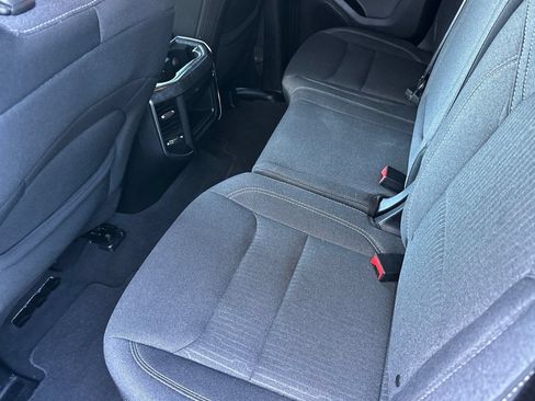 Used 2019 RAM 1500 Big Horn AWD/4WD image 11