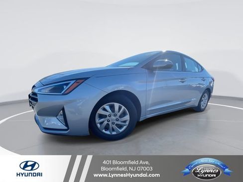 Used 2020 Hyundai Elantra SE w/ Cargo Package (C1) FWD image 1