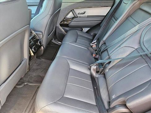 Used 2024 Land Rover Range Rover Sport Dynamic SE image 17