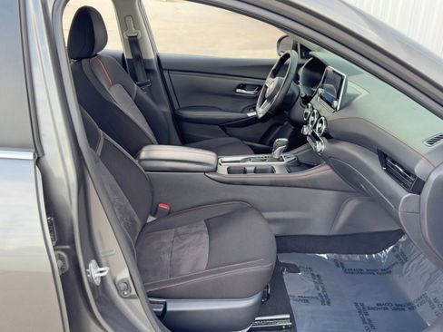 Used 2021 Nissan Sentra SR image 14