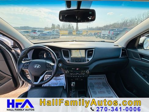 Used 2016 Hyundai Tucson Limited FWD image 11