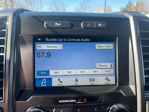 Used 2017 Ford F150 XLT w/ Equipment Group 302A Luxury image 21