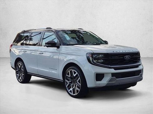 New 2026 Ford Expedition Platinum w/ Platinum Ultimate Package AWD/4WD image 6