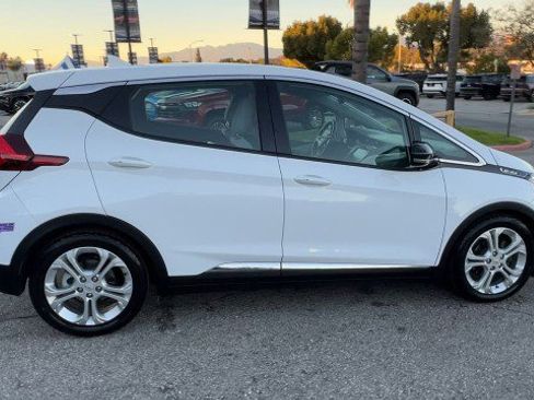 Used 2019 Chevrolet Bolt LT image 9