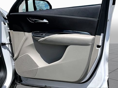 Used 2023 Cadillac XT4 Luxury FWD image 27
