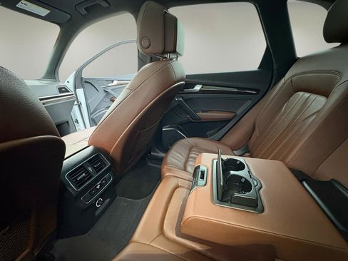 Used 2019 Audi Q5 2.0T Premium w/ Convenience Package image 25