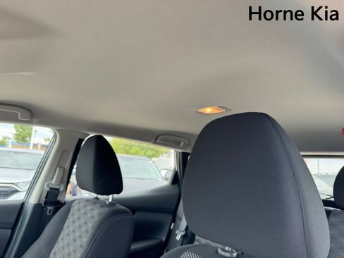 Used 2022 Nissan Rogue Sport SV FWD image 24